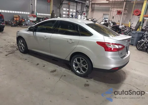 2013 Ford Focus Se z USA, uszkodzony, nr VIN 1FADP3F29DL130828